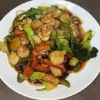 Best Shrimp & Scallop with Garlic Sauce in Randolph, ME